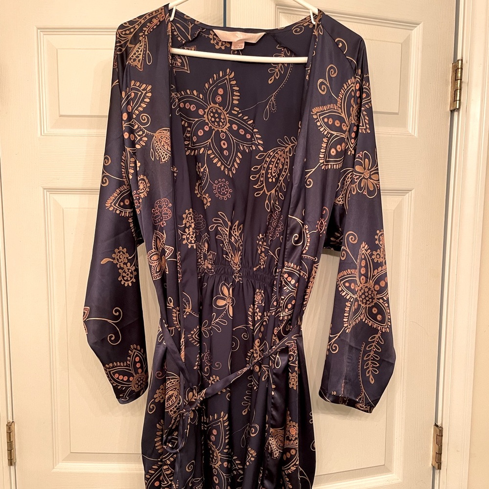 Kimono, navy/gold, knee length never worn! NWOT